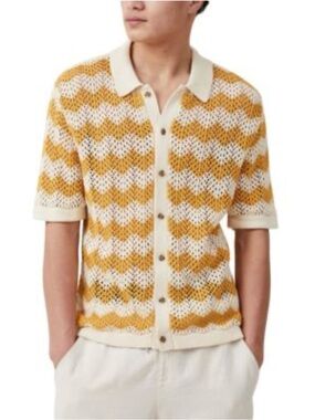 Cotton On Mens Short Sleeve Button Crochet Knit Shirt with Zigzag and Collar M